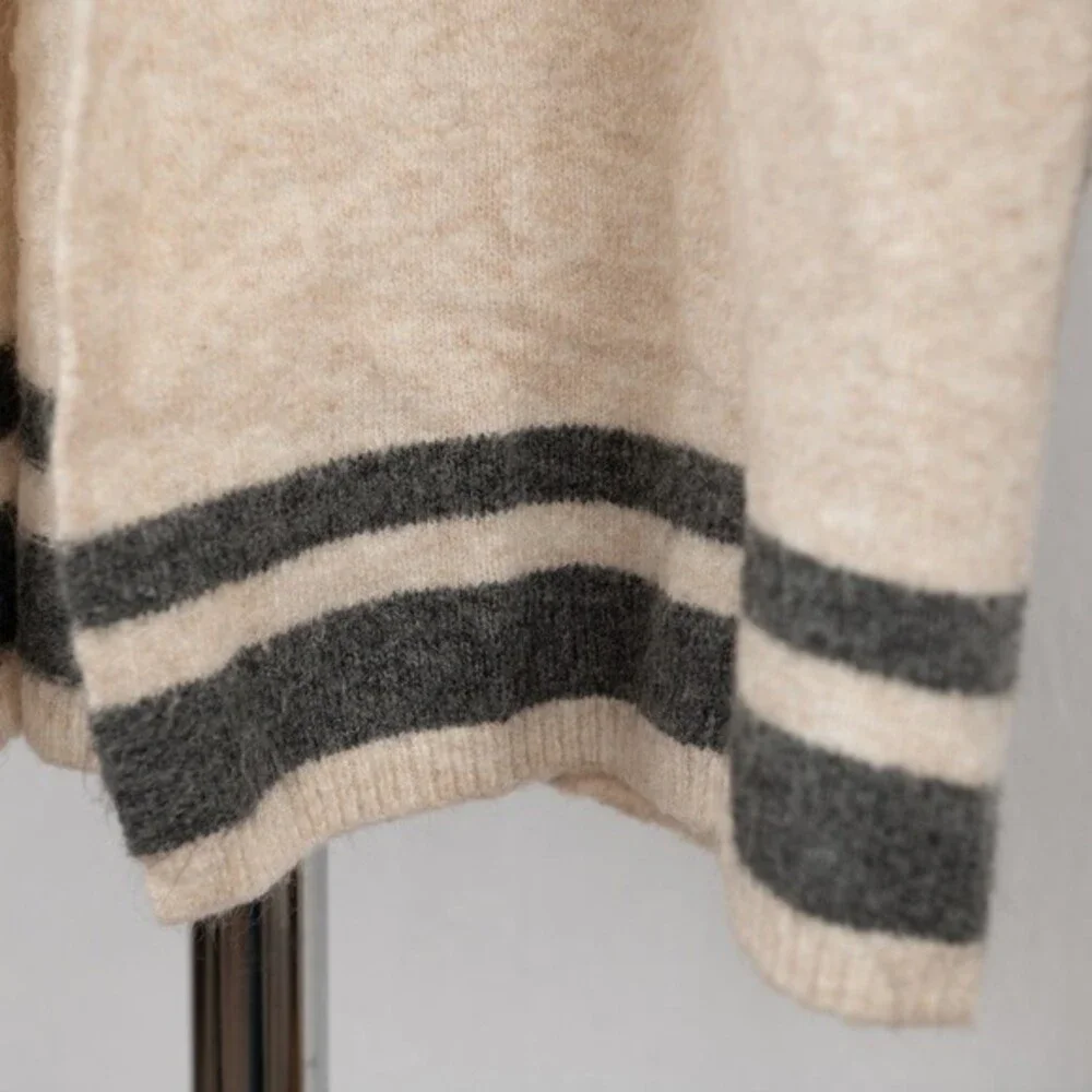 Cupcakes & cashmere Striped Hank Cardigan size M